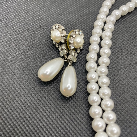 Double String Pearl Necklace and Earrings set - Picture 14 of 15